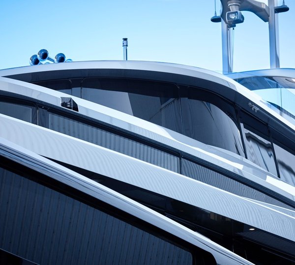 Yacht LADY VICTORIA, Feadship CHARTERWORLD Luxury Superyacht Charters